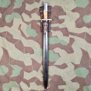 Sägebajonett Ord. 1914, Elsener Schwyz, mit lackierter Stahlscheide, zu K31, mit Frosch