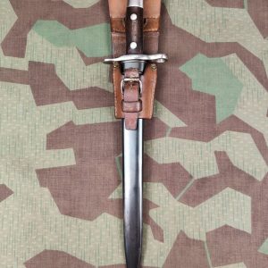 Dolchbajonett Ord. 1889/1918, Waffenfabrik Neuhausen, zu K31, mit Frosch