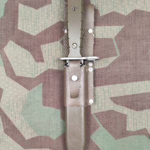 Bajonett Ord. 1990, Wenger, mit langem Frosch